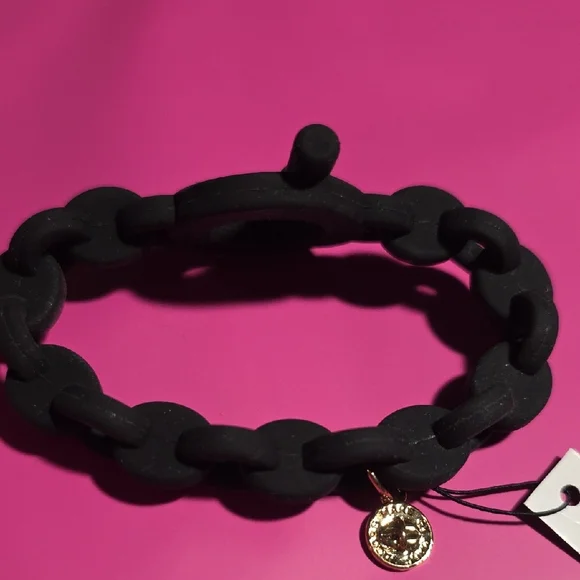 Marc Jacobs Black Gothic-Inspired Bracelet - Picture 5 of 6